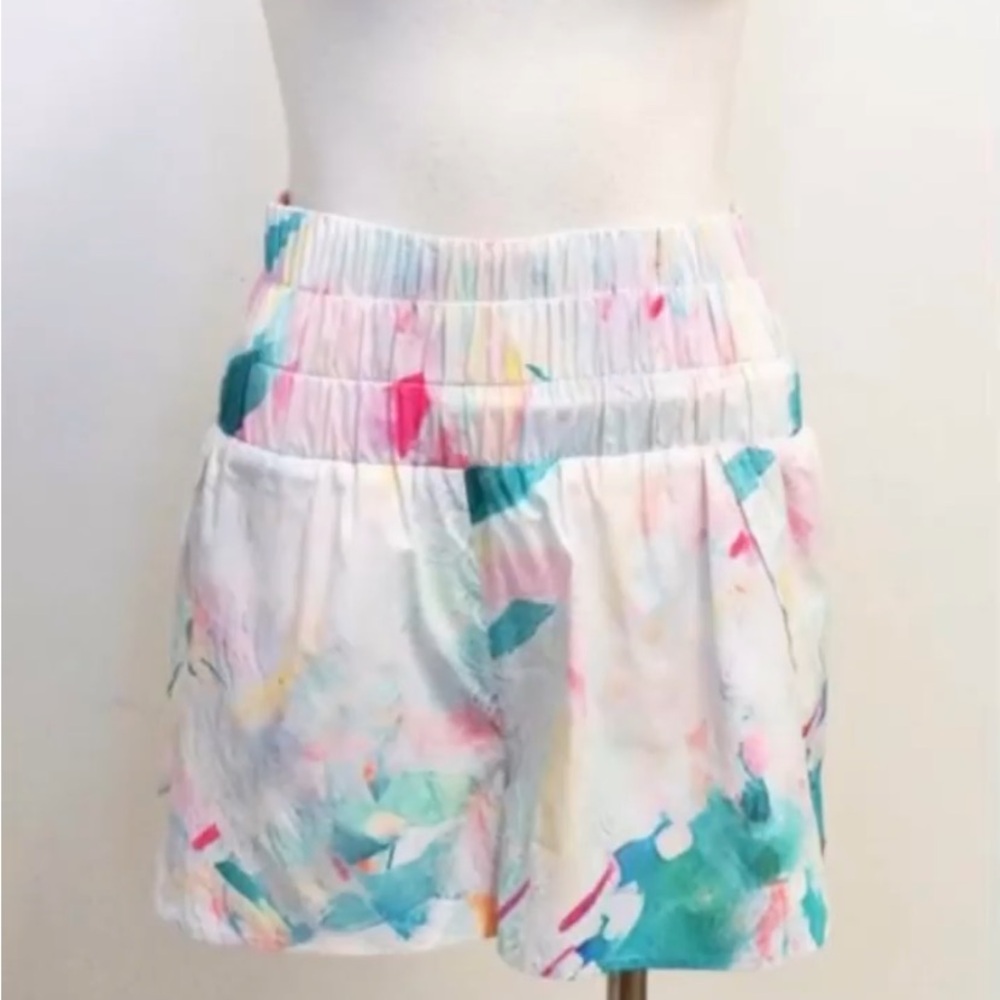 Athletic shorts